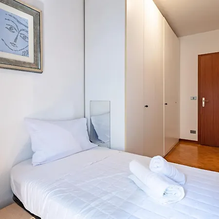 City Center - Affitti Brevi Italia Апартаменти *